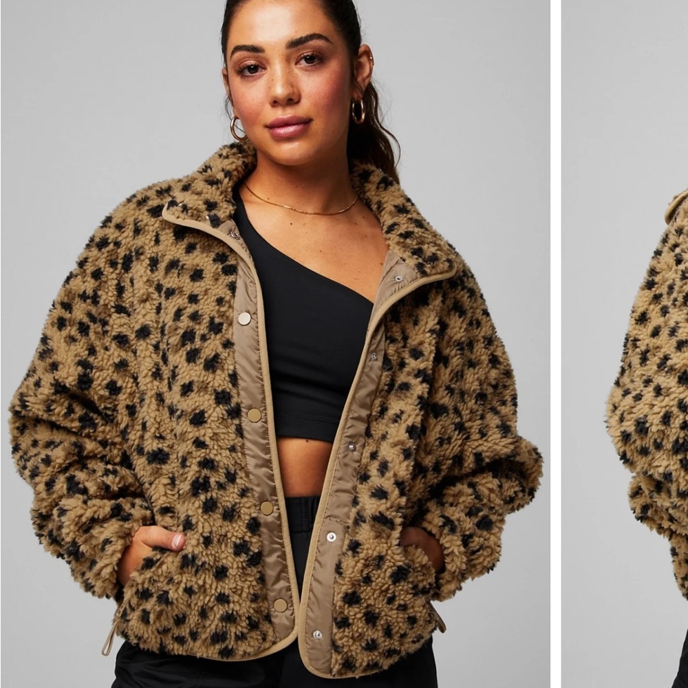 Fabletics // Tahoe Teddy Jacket // Cheetah